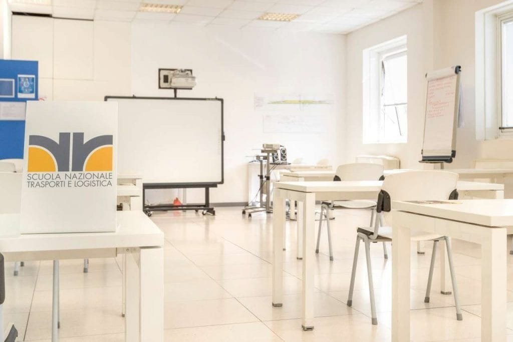 Nuovi corsi gratuiti in ambito portuale e logistico per 72 giovani in cerca di lavoro Nuovi corsi gratuiti in ambito portuale e logistico per 72 giovani in cerca di lavoro - corso, giovani