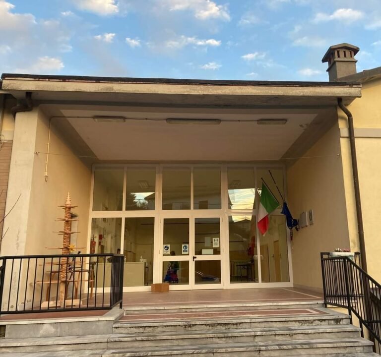 Podenzana: efficientamento energetico dell’edificio scolastico Podenzana: efficientamento energetico dell'edificio scolastico - efficientamento energetico, podenzana