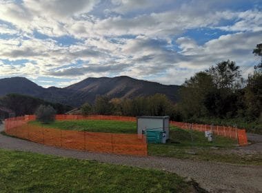 Podenzana: realizzazione di una nuova area verde in piazza del "Borgo Moderno" - piazza del borgo moderno