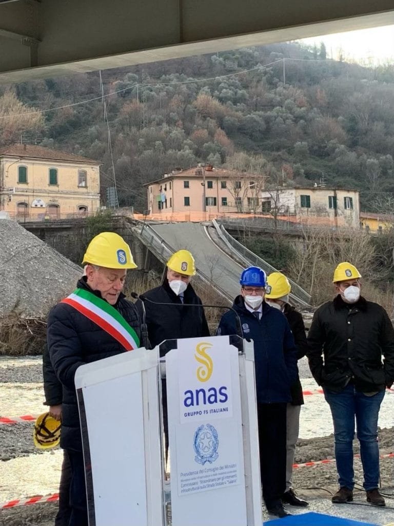 Ponte di Albiano Magra: completato il primo varo sulla campata centrale del nuovo viadotto - albiano, ponte