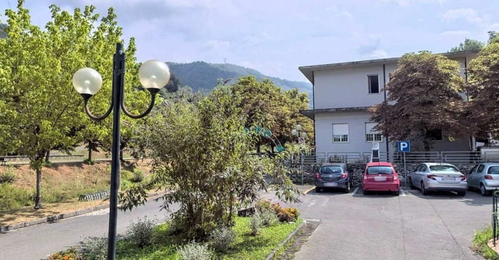 Terme di Equi, asta deserta per l'albergo, ok per le terme - albergo, asta