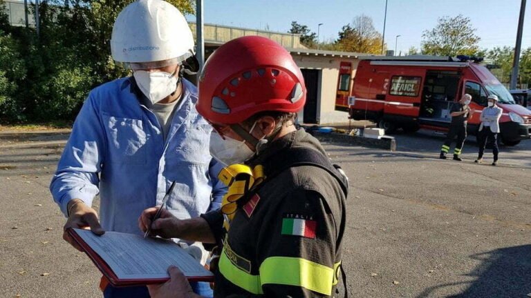 Enel e Vigili del Fuoco insieme per sicurezza e ambiente - enel, Massa Carrara