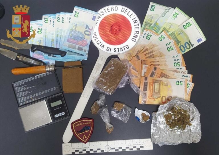 Uomo trovato in possesso di droga, arrestato dalla Polizia - arresto, la spezia