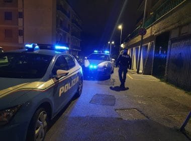 Evade dai domiciliari, la Polizia lo arresta - domiciliari, Evasione