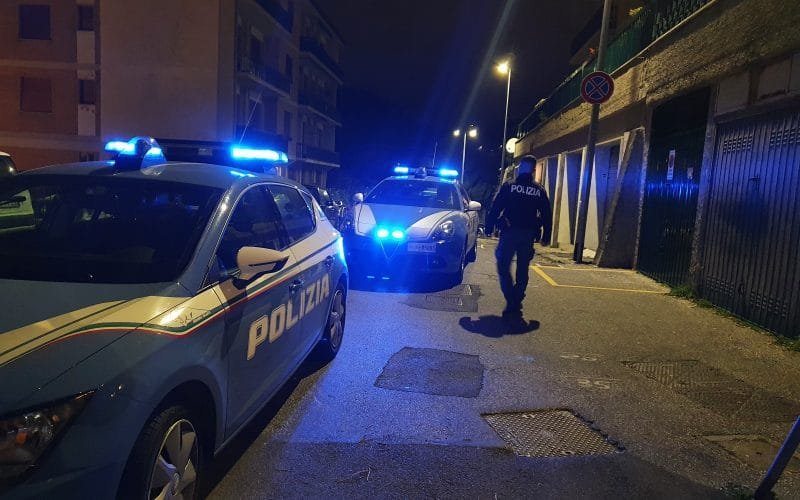 Evade dai domiciliari, la Polizia lo arresta - domiciliari, Evasione