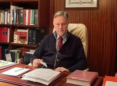 Ad Aulla si procede con la costruzione del collegamento coperto tra palestra e scuole medie - Aulla, Roberto Valettini