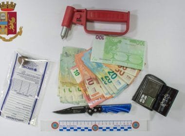 Controlli antidroga nella scalinata Spallanzani a La Spezia: un denunciato - antidroga