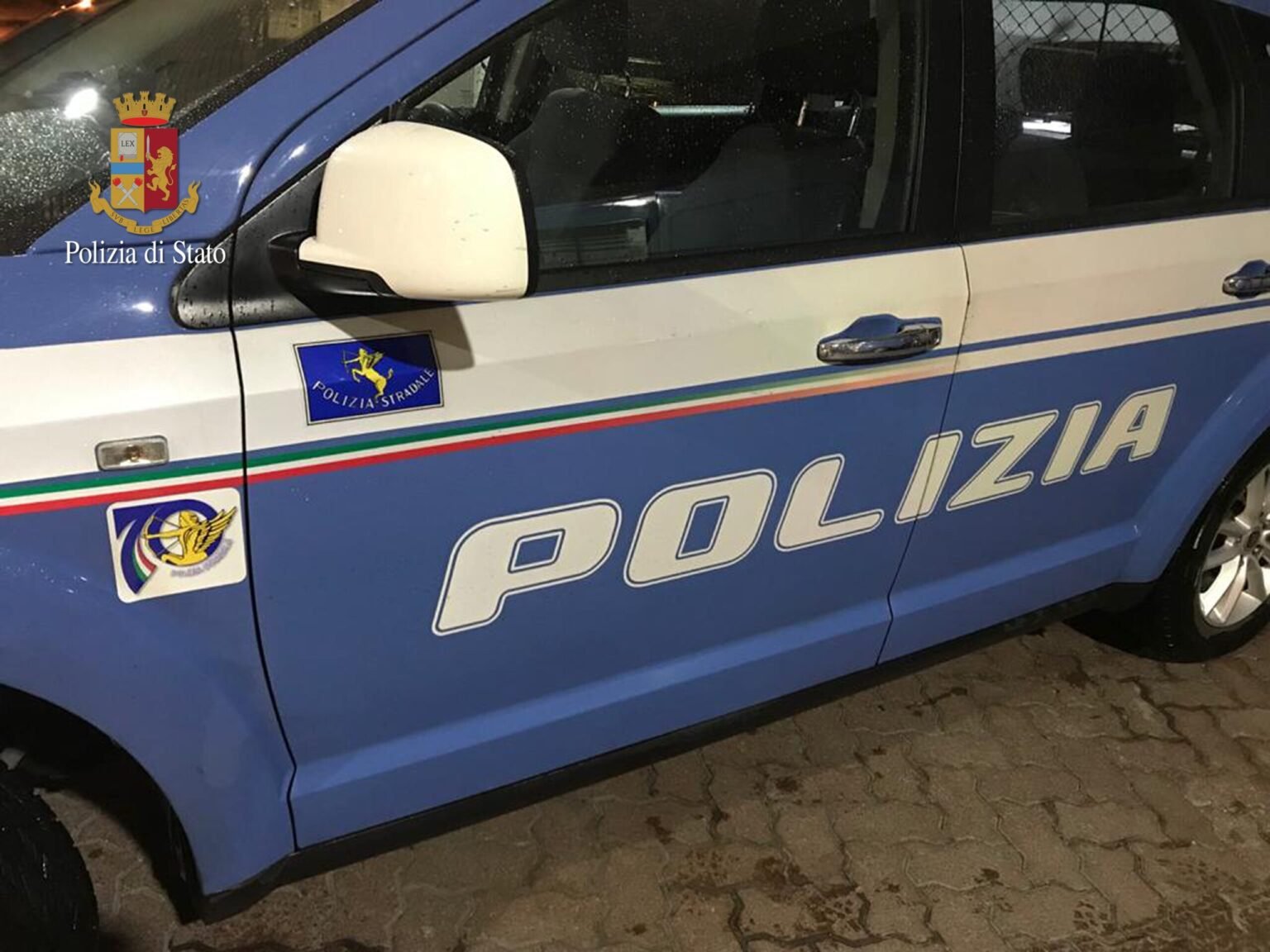 La Spezia, controlli di polizia: scattano 3 denunce - denunce, la spezia
