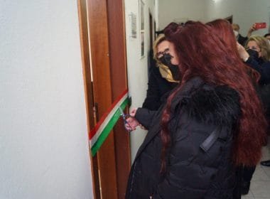 Carabinieri Sarzana: inaugurata "Una stanza tutta per sé" in memoria dell'appuntato scelto Mulonia - una stanza tutta per sè