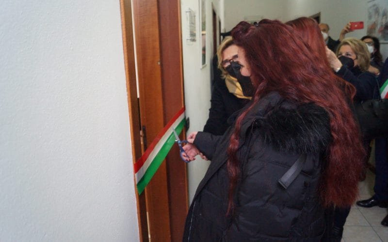 Carabinieri Sarzana: inaugurata "Una stanza tutta per sé" in memoria dell'appuntato scelto Mulonia - appuntato scelto mulonia, carabinieri