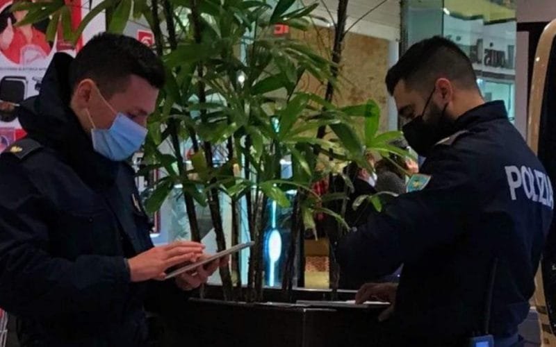 La Spezia, non paga la merce in due negozi: denunciato per furto - denuncia, furto