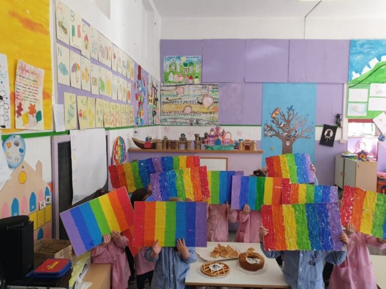 Pontremoli: inserimento alla Scuola dell'Infanzia di una bimba ucraina di 5 anni - bambina ucraina, inserimanto