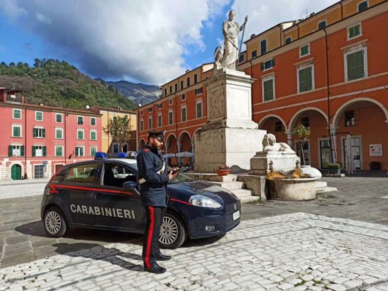Aveva rapinato una donna, arrestato dai carabinieri