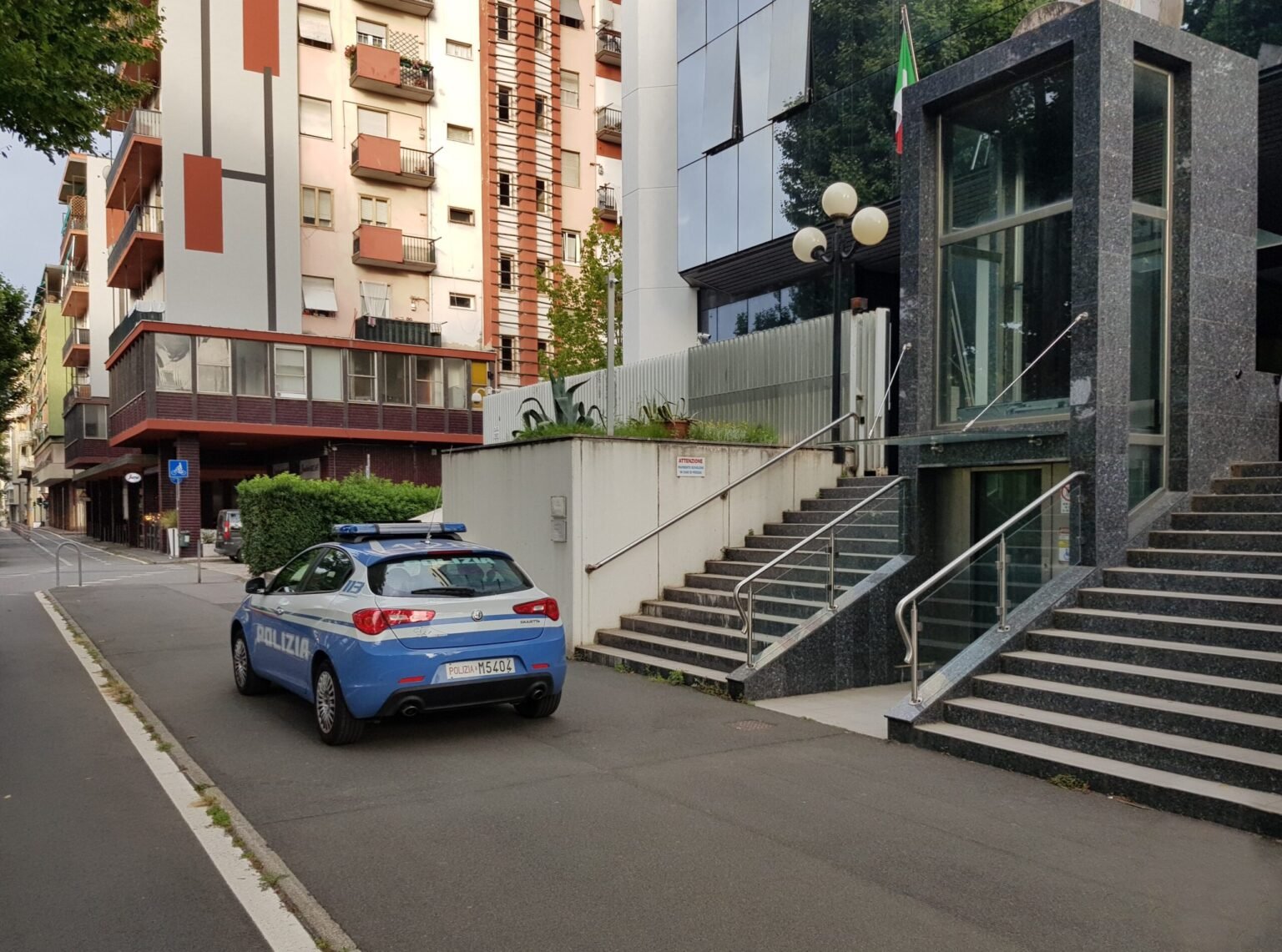 La Spezia: 20enne arrestato per tentato furto aggravato e resistenza a pubblico ufficiale - arresto, la spezia