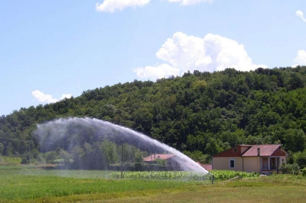 Emergenza siccità, in Lunigiana aziende agricole hanno la priorità nell'uso delle risorse idriche - agricoltura, Clima