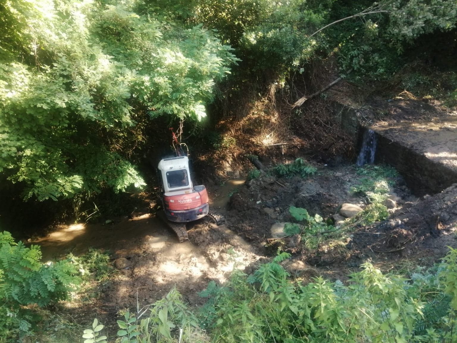 Impianto irriguo di Fivizzano – Aulla, riparata la condotta principale Impianto irriguo di Fivizzano – Aulla, riparata la condotta principale - Aulla, Fivizzano