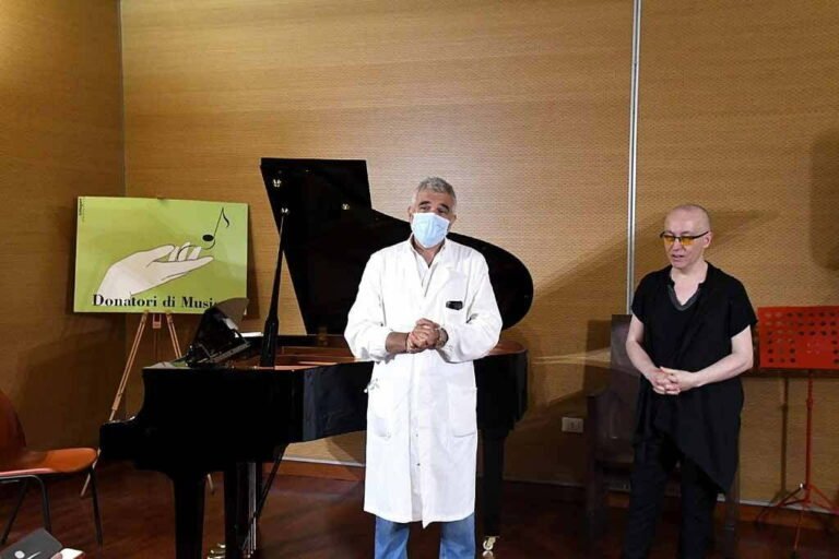 Non si fermano i "donatori di musica" - donatori, mambrini