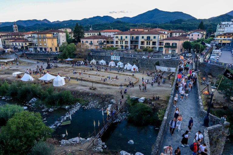 Pontremoli: ritorno col botto per Medievalis - medievalis, Pontremoli