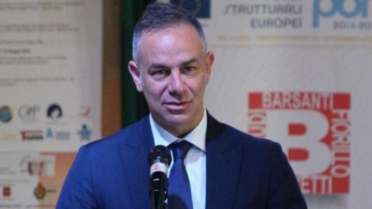 Fivizzano e le scuole, l'opposizione: "La Caporetto della Giunta Giannetti" - destinazione futuro, Fivizzano