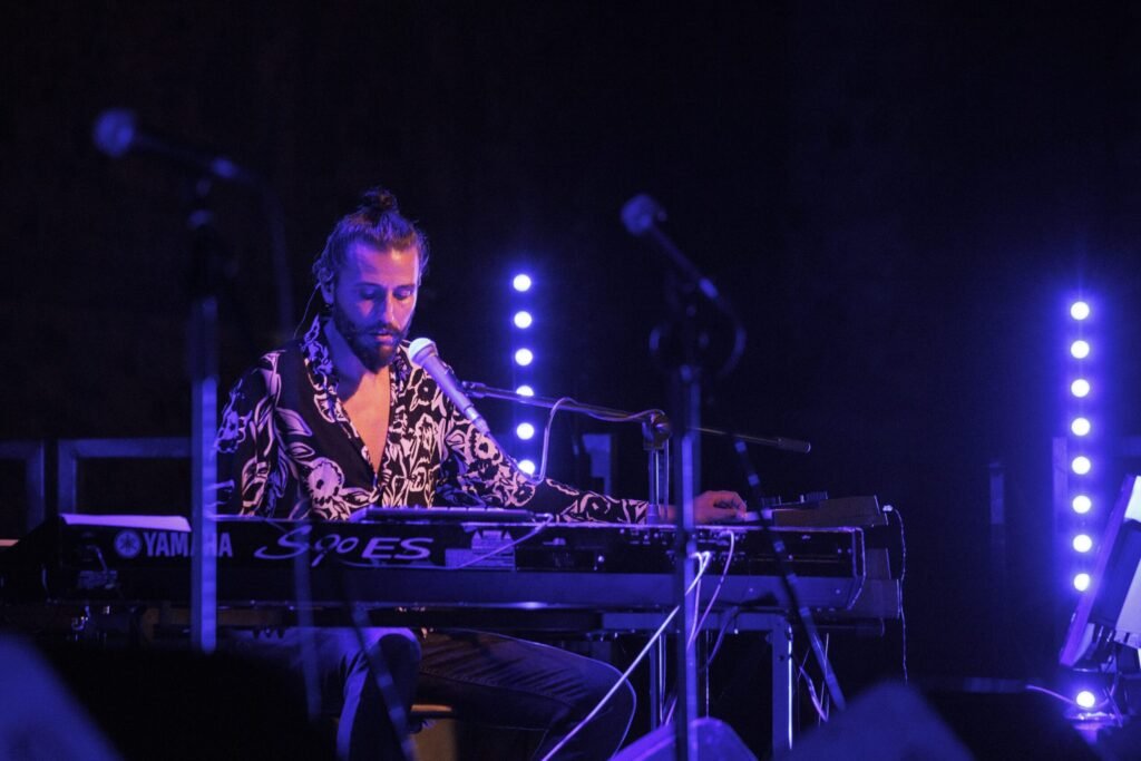 Spazi Fotografici per Marinella: performance e talk con Limbrunire Spazi Fotografici per Marinella: performance e talk con Limbrunire - Fotografia, Sarzana