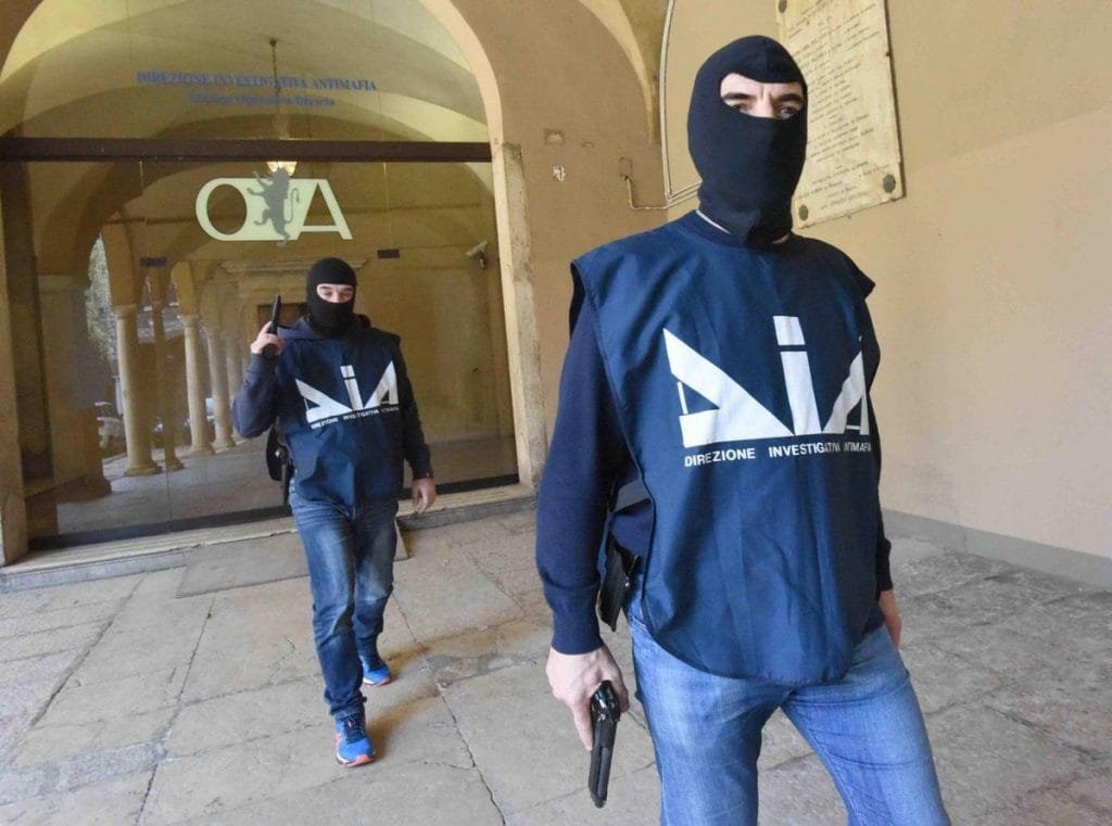 Mafia in provincia, sei imprese interdette da gare pubbliche￼ - evidenza, gare