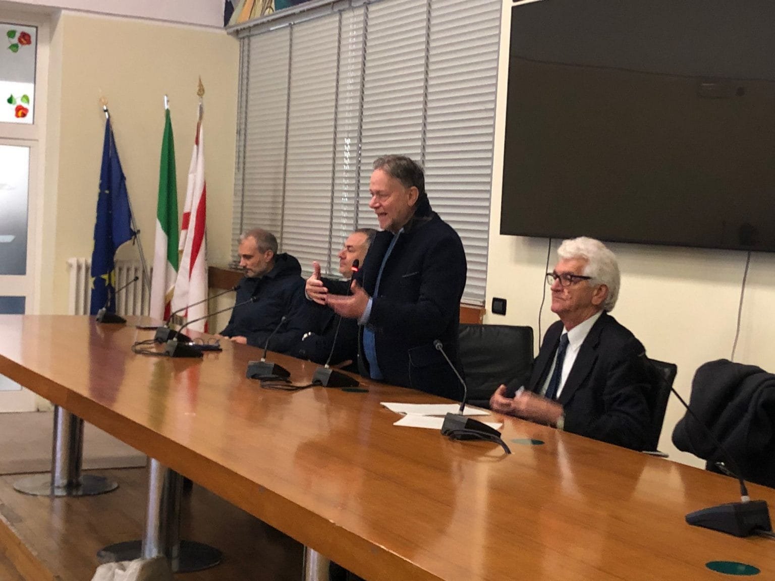 Rifiuti: presentata oggi la nuova società Lunigiana Ambiente srl - lunigiana ambiente srl, retiambiente