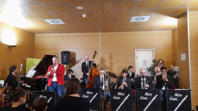 “Donatori di musica”: all’ospedale Apuane la Nico Gori Swing 10tet - donatori, mambrini