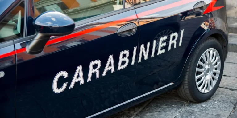 Carabinieri scoprono un impianto artigianale per rubare l’energia - carabinieri, furto gas