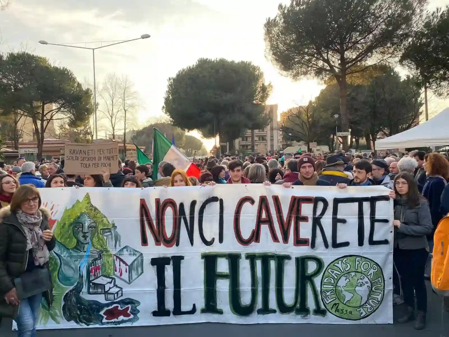 Domani a Massa sciopero per il clima -