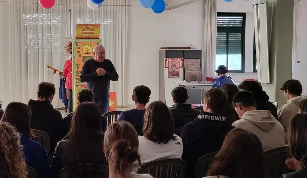 Giocare sano, la prevenzione dell'azzardopatia si fa anche nelle scuole lunigianesi - azzardopatia, lunigiana