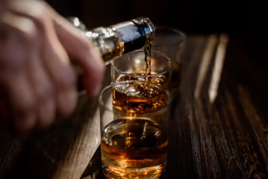 Rum: alla scoperta dell'elisir dorato del Caribe - caribe, rum