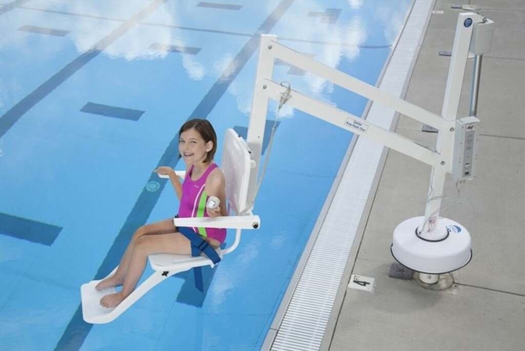 Le piscine pubbliche di Villafranca e Fivizzano devono essere accessibili - Aulla, disabilità