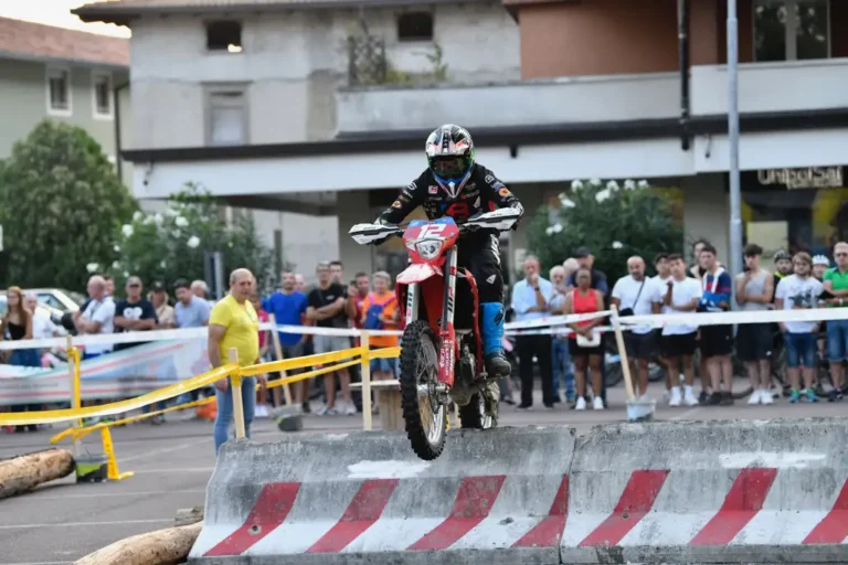 Gianluca Martini medaglia di bronzo agli #ASSITA2023 Gianluca Martini medaglia di bronzo agli #ASSITA2023 - enduro, martini