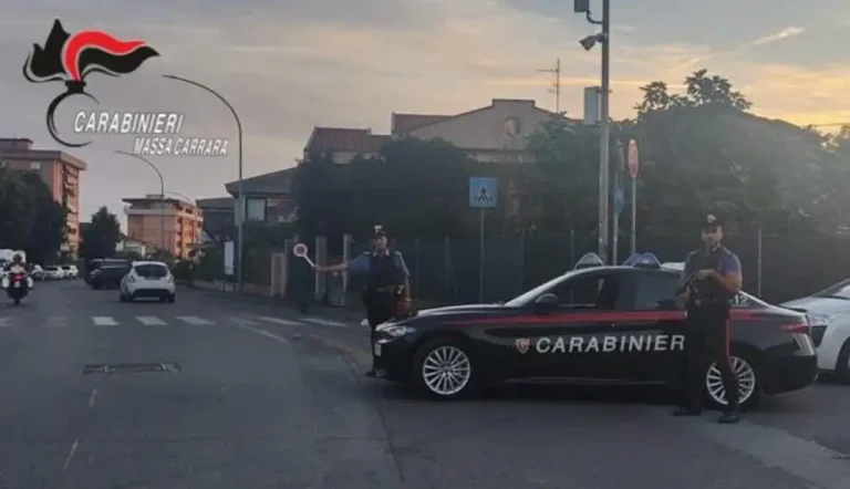 Sorpreso con la droga e arrestato a Massa - arresto, carabinieri