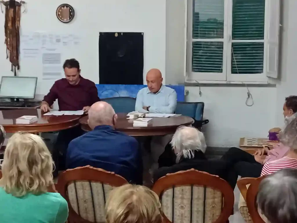 Dal cantiere raccontato da Dino Grassi a quello in cui gli operai sono bengalesi - dino grassi, libro