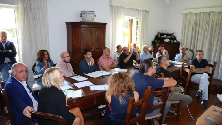 Piccoli ospedali, una ricchezza per la sanità: ecco come migliorare Fivizzano e Pontremoli - lunigiana, ospedali