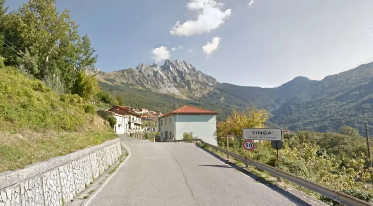 FI, Fdi e Lega criticano il comune di Fivizzano: "Non ha fatto nulla per Vinca" - Fivizzano, lavori