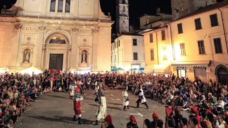 Una stagione turistica al top per il Comune di Pontremoli - bilanci, Estate