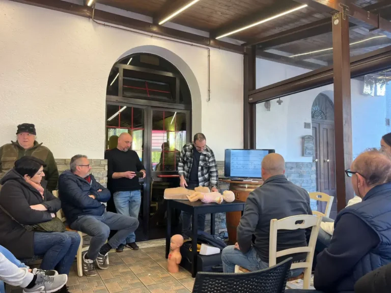 Corso DAE a Mulazzo con "Amici di Roberto" e "Cecchini Cuore Onlus" - corso, dae