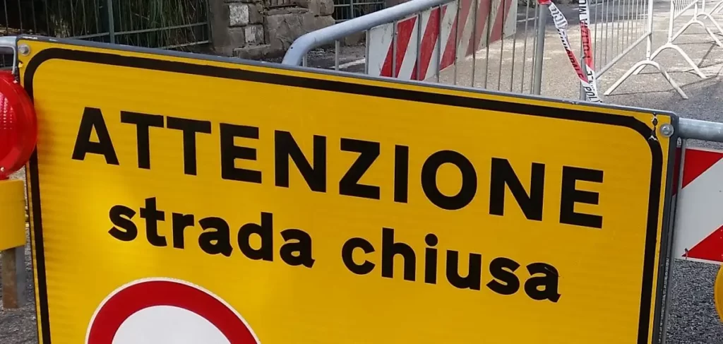 Provincia, 3 strade chiuse - Provincia, Strade
