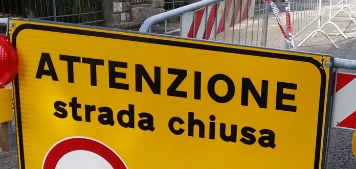 strada chiusa
