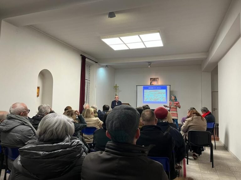 Fare memoria come atti di gentilezza: il ricordo di una comunità a 80 anni dal primo bombardamento su Aulla - Aulla, fili di juta