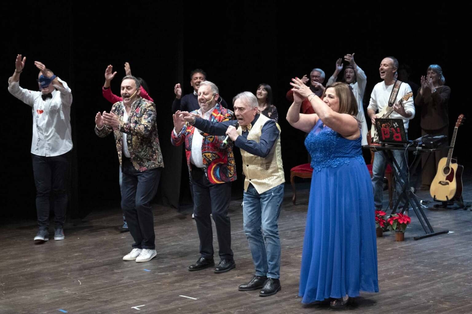 Tutto esaurito per "Lasciateme cantare", concorso di canzone dialettale massese - canzone, dialetto