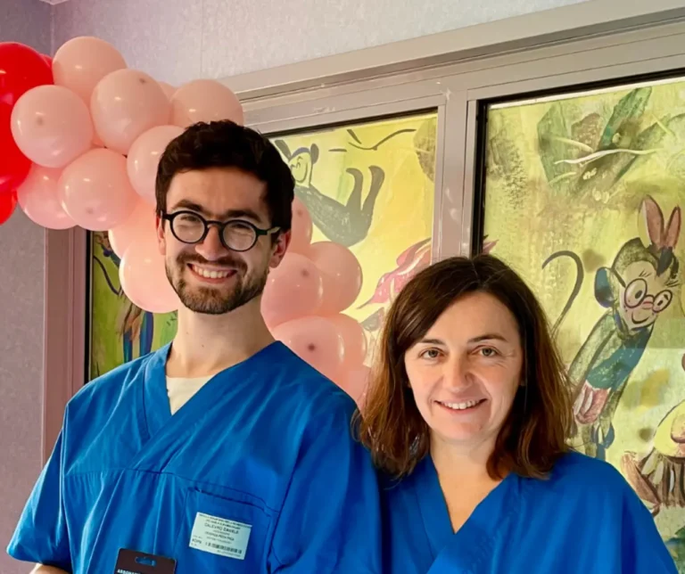 Il suo progetto vince un premio, lui dona l'intero importo alla degenza pediatrica - fondazione monasterio, infermiere