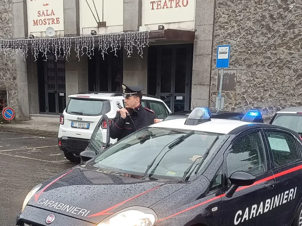 Controlli straordinari dei Carabinieri a Villafranca Lunigiana - carabinieri, Controlli