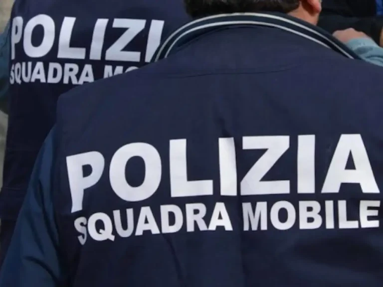 Molestie a Spezia: straniero arrestato per atti osceni in pubblico Molestie a Spezia: straniero arrestato per atti osceni in pubblico - arresto, la spezia