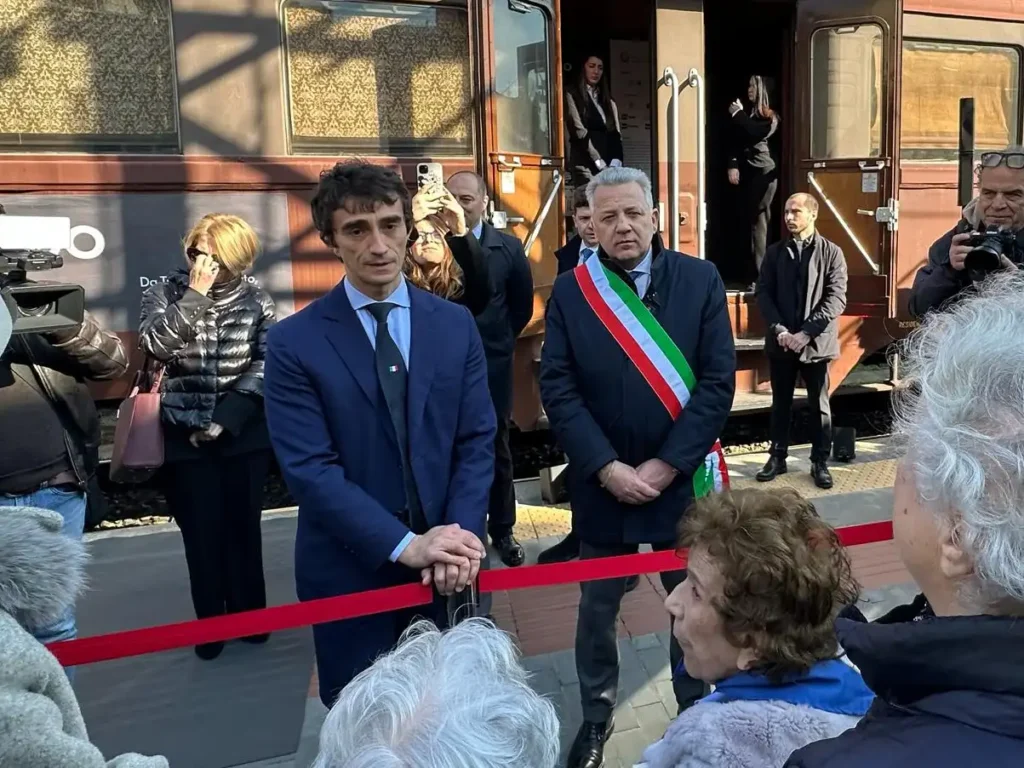 “Il Treno del Ricordo” fa tappa alla Spezia - foibe, treno