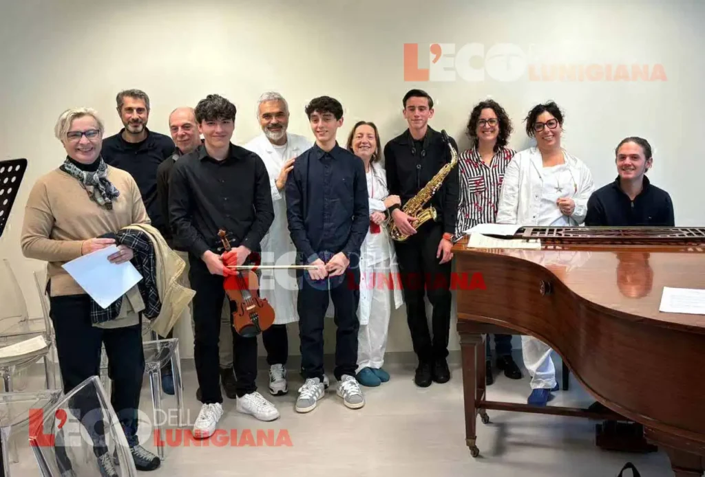 Anche gli studenti del liceo musicale diventano “Donatori di musica” Anche gli studenti del liceo musicale diventano "Donatori di musica" - donatori di musica, liceo musicale
