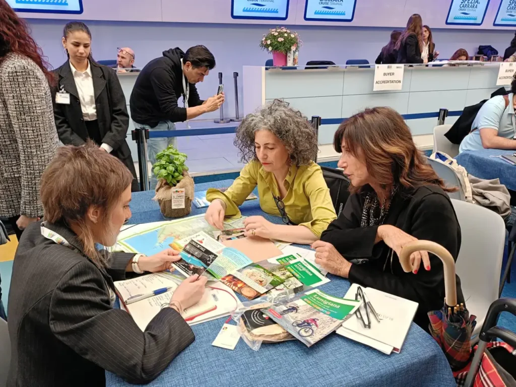 L’Associazione Operatori Turistici e il turismo esperienziale protagonisti alla BITESP L'Associazione Operatori Turistici e il turismo esperienziale protagonisti alla BITESP - Associazione Operatori Turistici Lunigiana, turismo