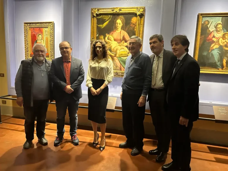 A Pontremoli il taglio del nastro per la nuova mostra “Magnificat” A Pontremoli il taglio del nastro per la nuova mostra “Magnificat” - magnificat, Mostra